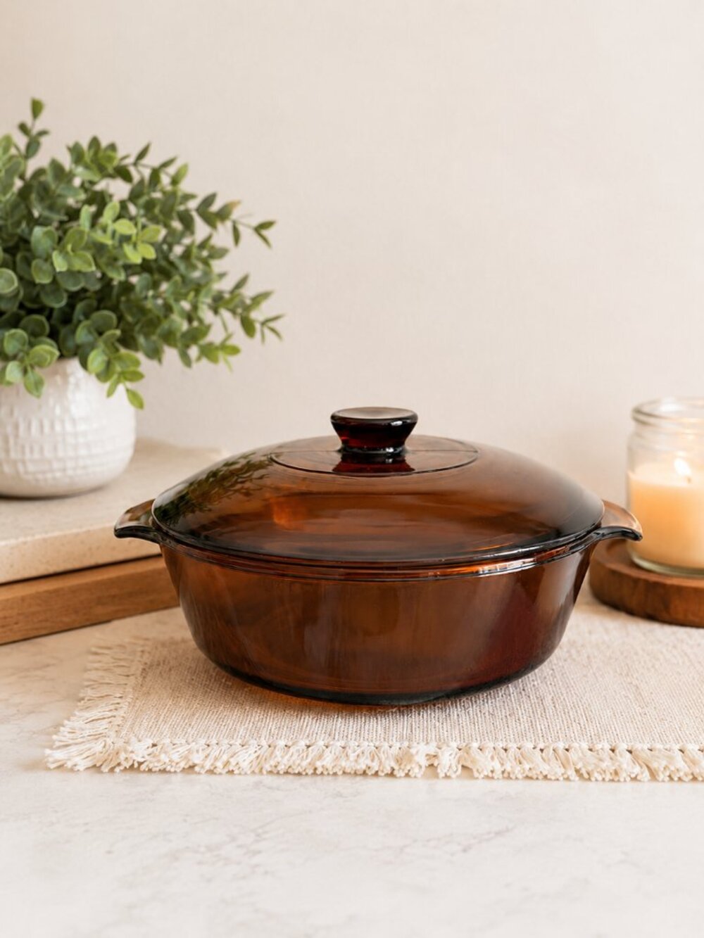 Amber Anchor Hocking Baking Dish with Lid 1.5 QT